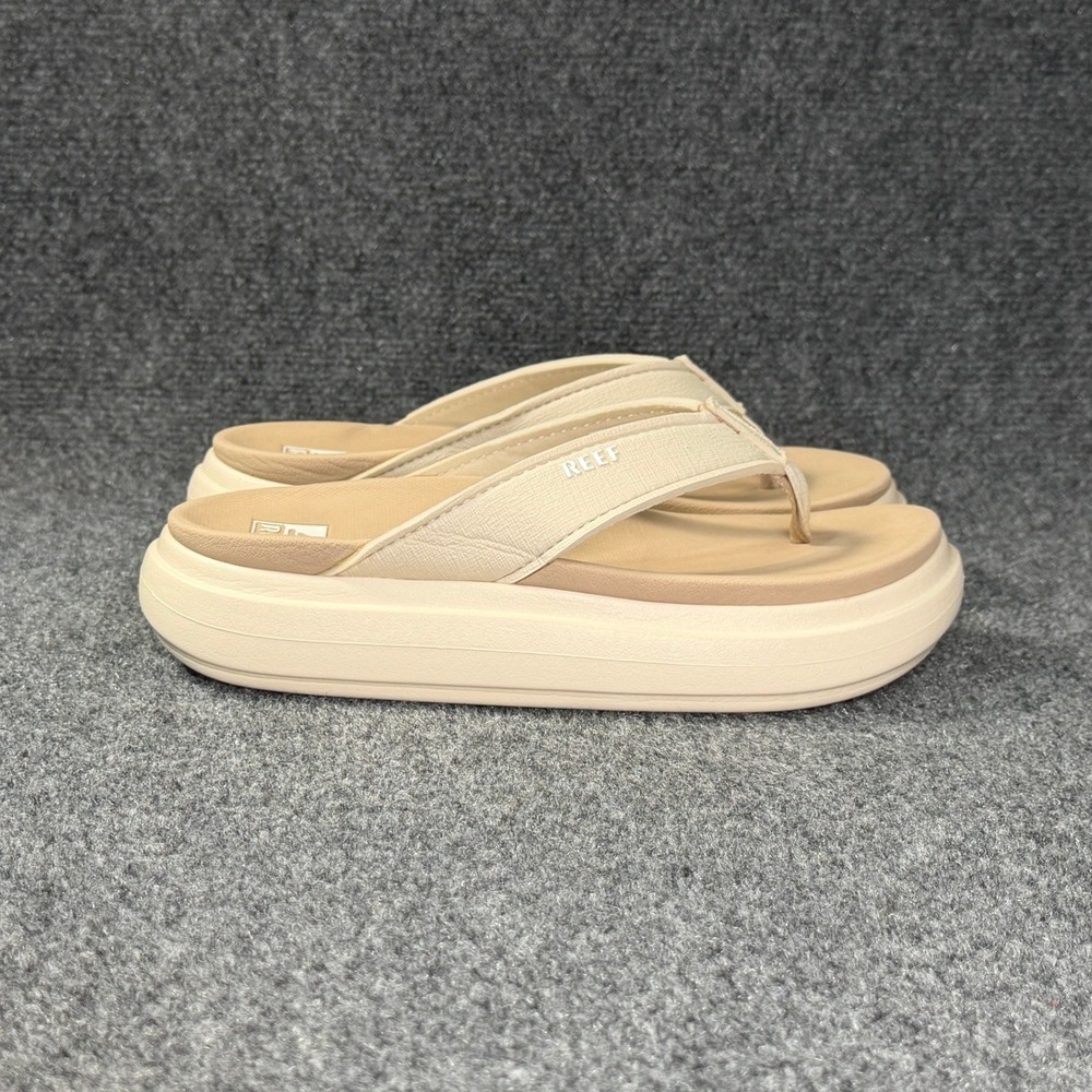 Reef Cushion Bondi Sandals Women's 8 Vintage Oasis Tan Cream Thong Flip Flops